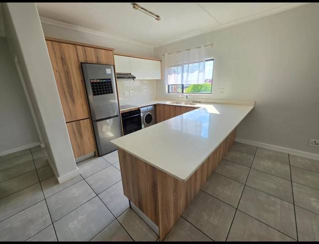 2 BEDROOM PROPERTY TO RENT IN BLYDE RIVERWALK ESTATE
